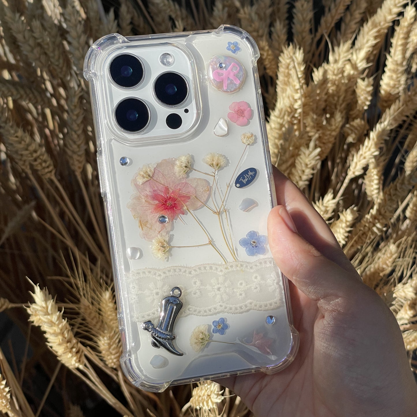 Flora Series. Soft Charm