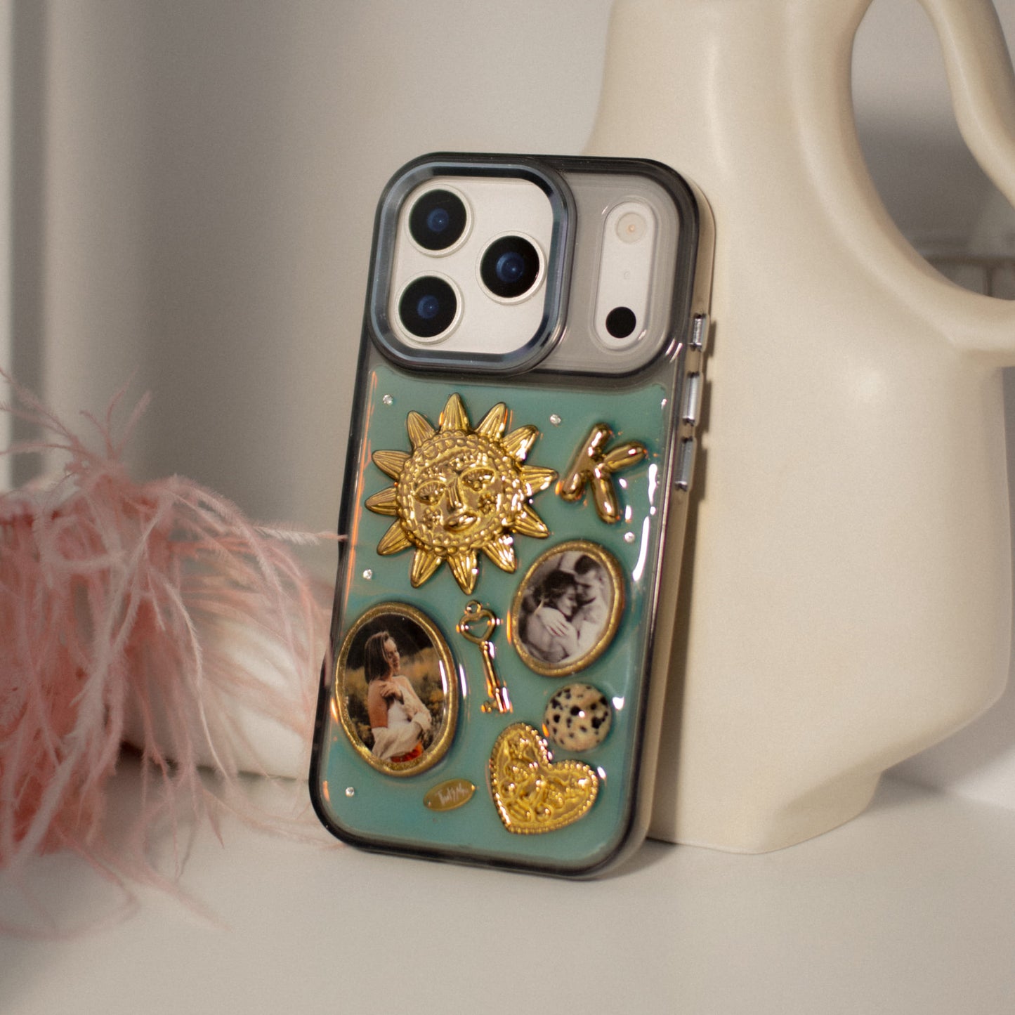 SUN Memories. Dark Chameleon Base